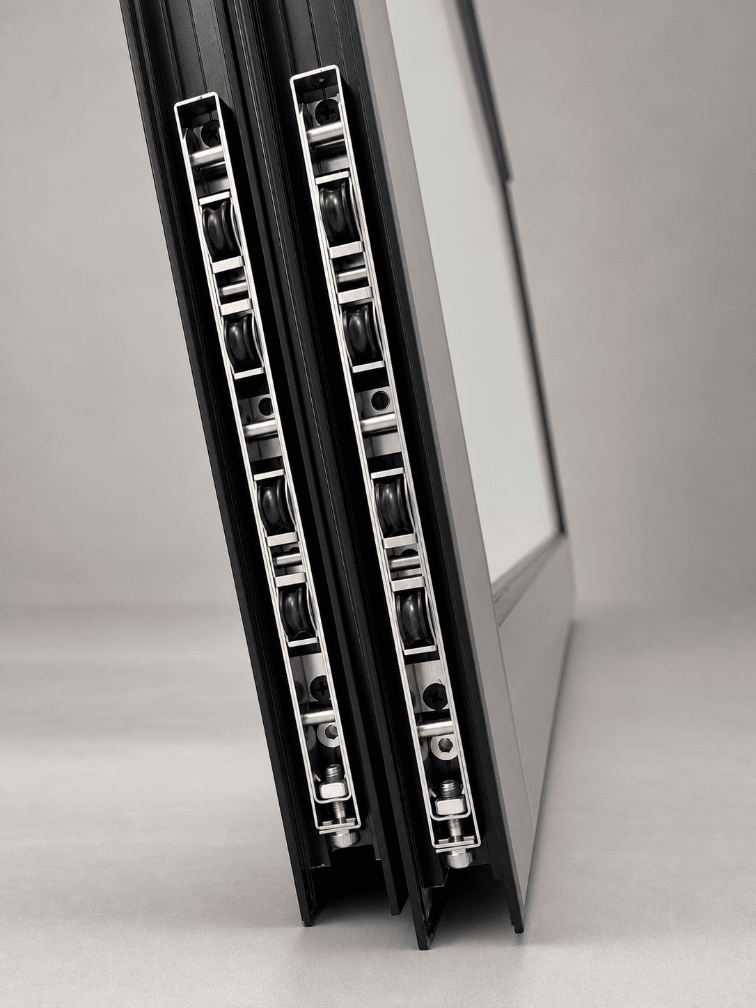 Aluminum sliding system roller hardware