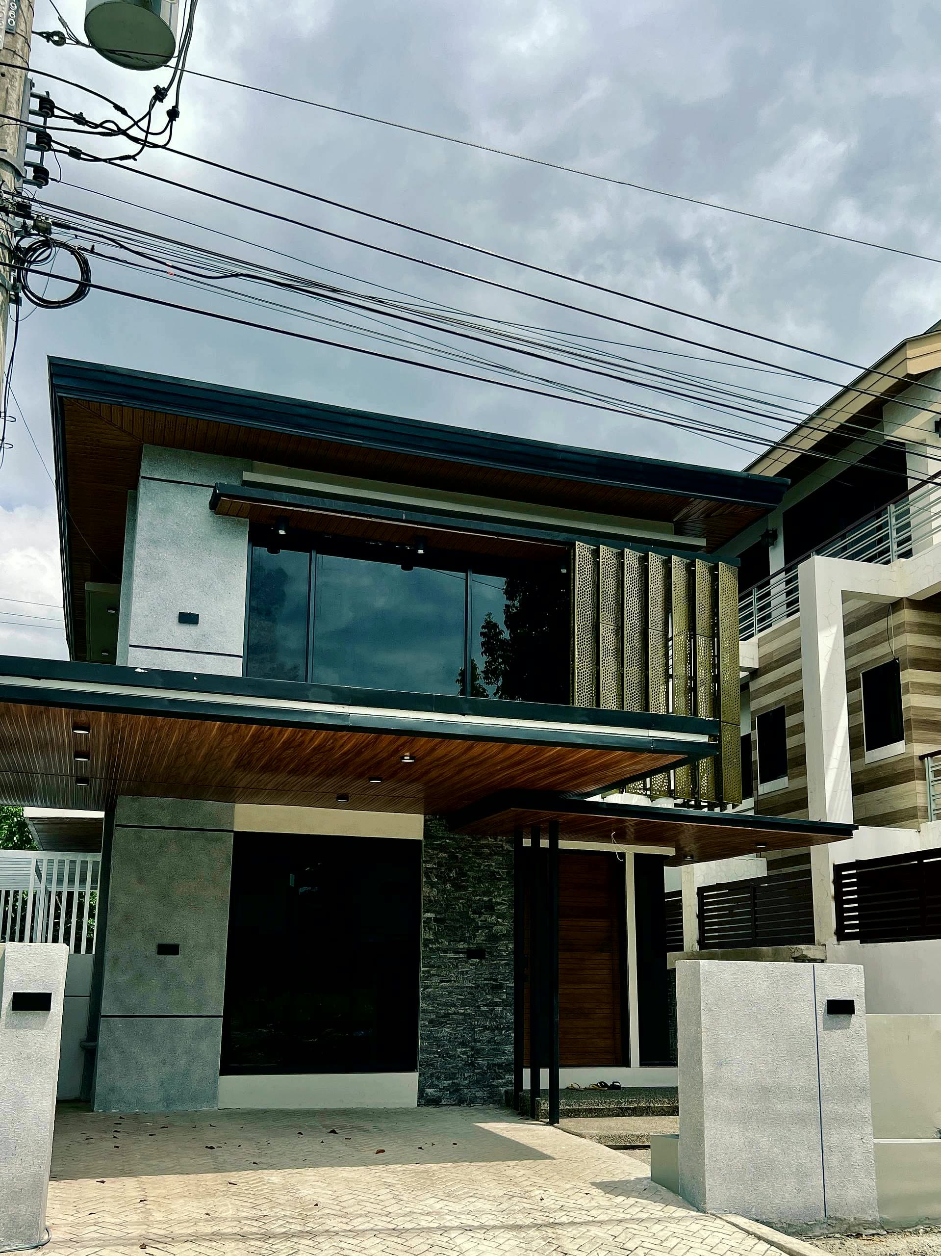 BE Residence